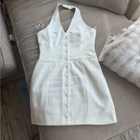 Aqua Elegant White Sleeveless Dress - Picture 3 of 3